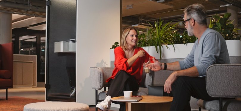 Telefonzelle Poddie von Poddie lässt sich harmonisch in jedes Büro-Ambiente einfügen Telefonzelle Büro
